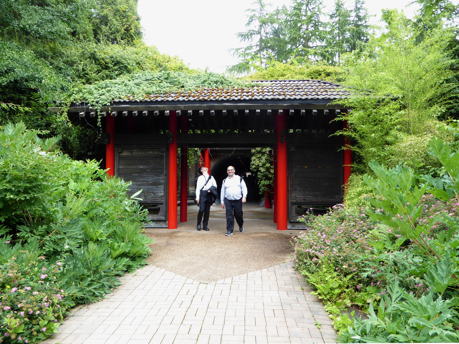 Photo of two people exiting the Botanical Gardens tunnel